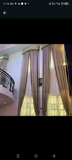 Quality Turkey Curtains With Forien Boards