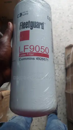 Fleetguard LF9050 Lube Oil Filter Cummins 4920071 Engine Oil Filter