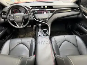 Toyota Camry XSE (2.5L 4cyl 8A) 2019 Red