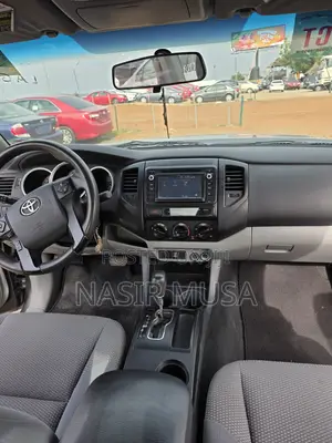Toyota Tacoma 2015 Gray