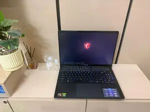 Laptop MSI Stealth 16 AI Studio 32GB AMD Ryzen 9 SSD 1T