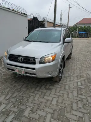 Toyota RAV4 2008 Silver
