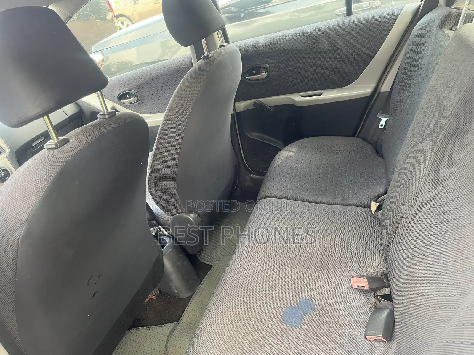 Toyota Yaris 2010 White
