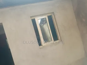 1bdrm Apartment in Ejigbo for rent