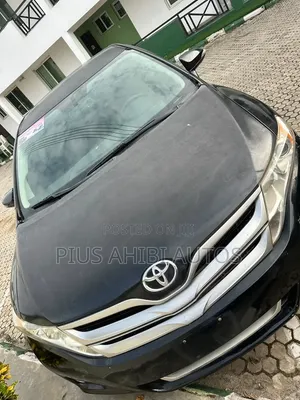 Toyota Venza 2011 Black