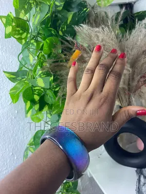 Elegant Women’s Jewelry | Bangles