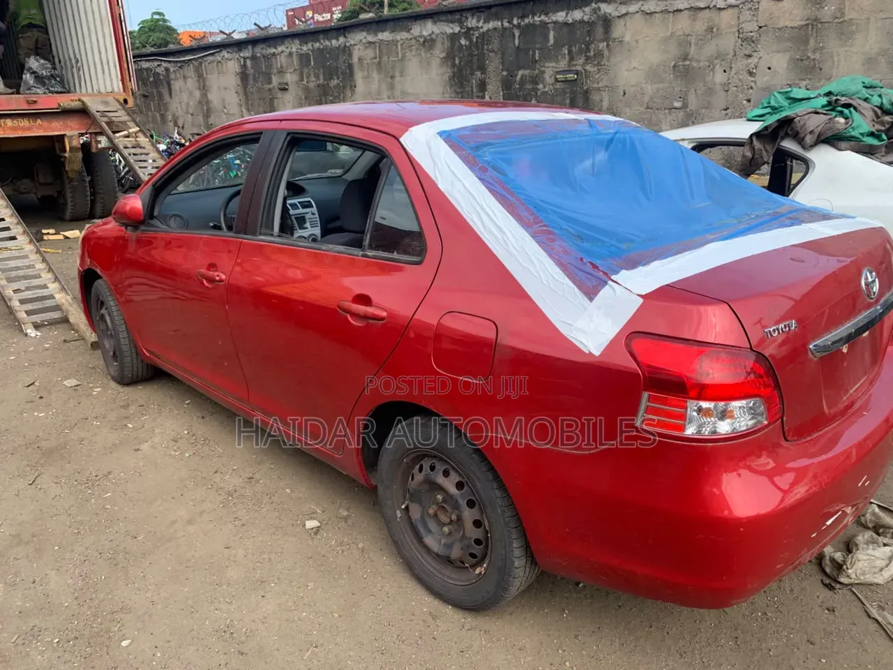 Toyota Yaris 2009 Maroon