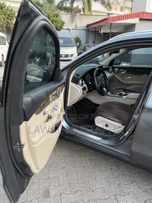 Mercedes-Benz GLC-Class 2017 Gray