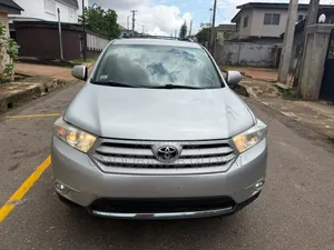 Toyota Highlander 2013 Silver