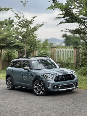 Mini Cooper 2023 Blue