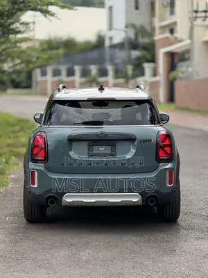 Mini Cooper 2023 Blue
