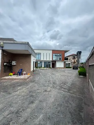 4bdrm Duplex in Mercyland Extension for sale