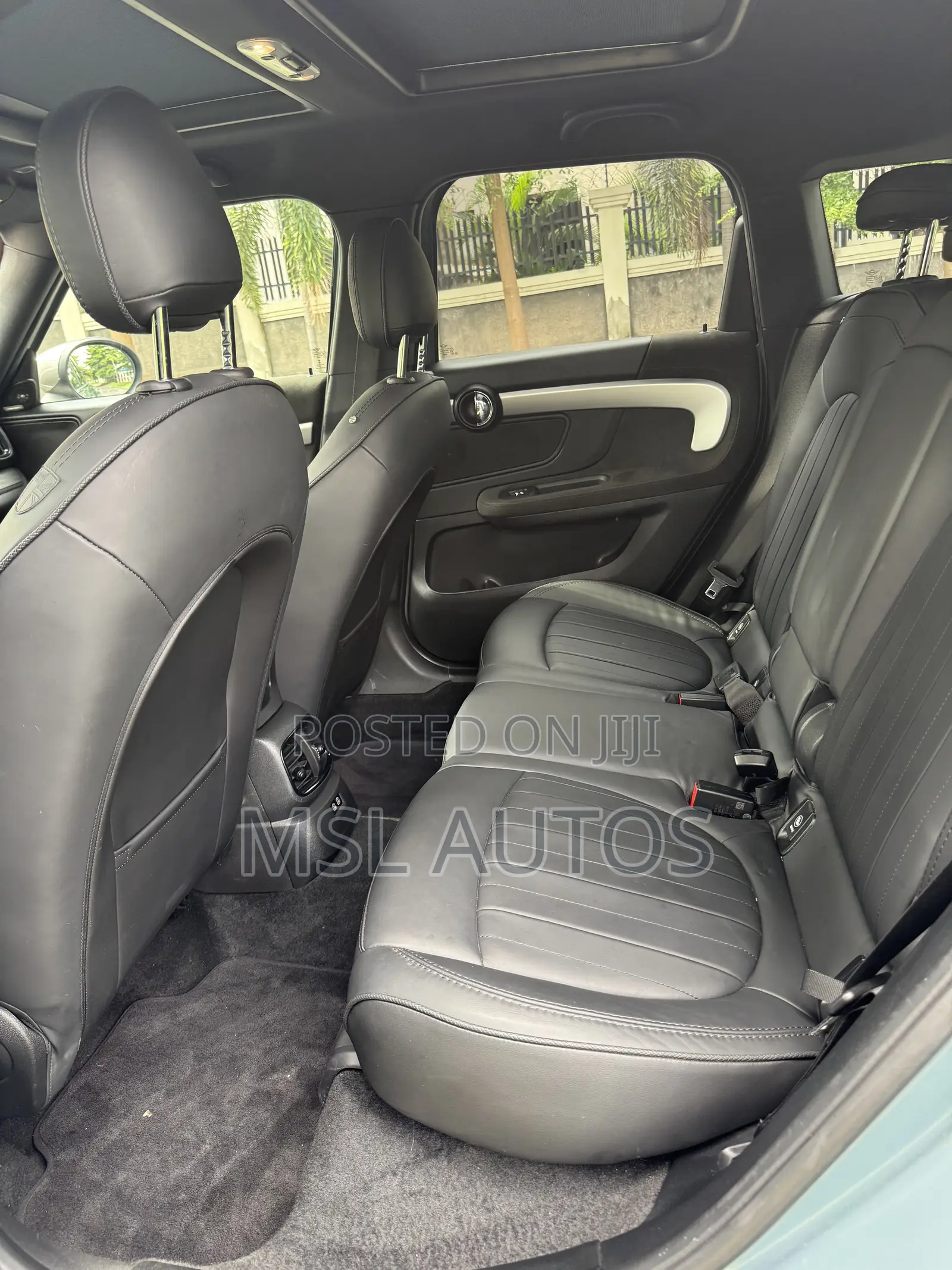 Mini Cooper 2023 Blue