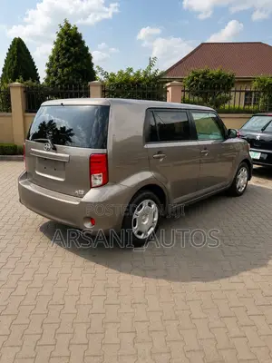 Scion xD 2012 Gray