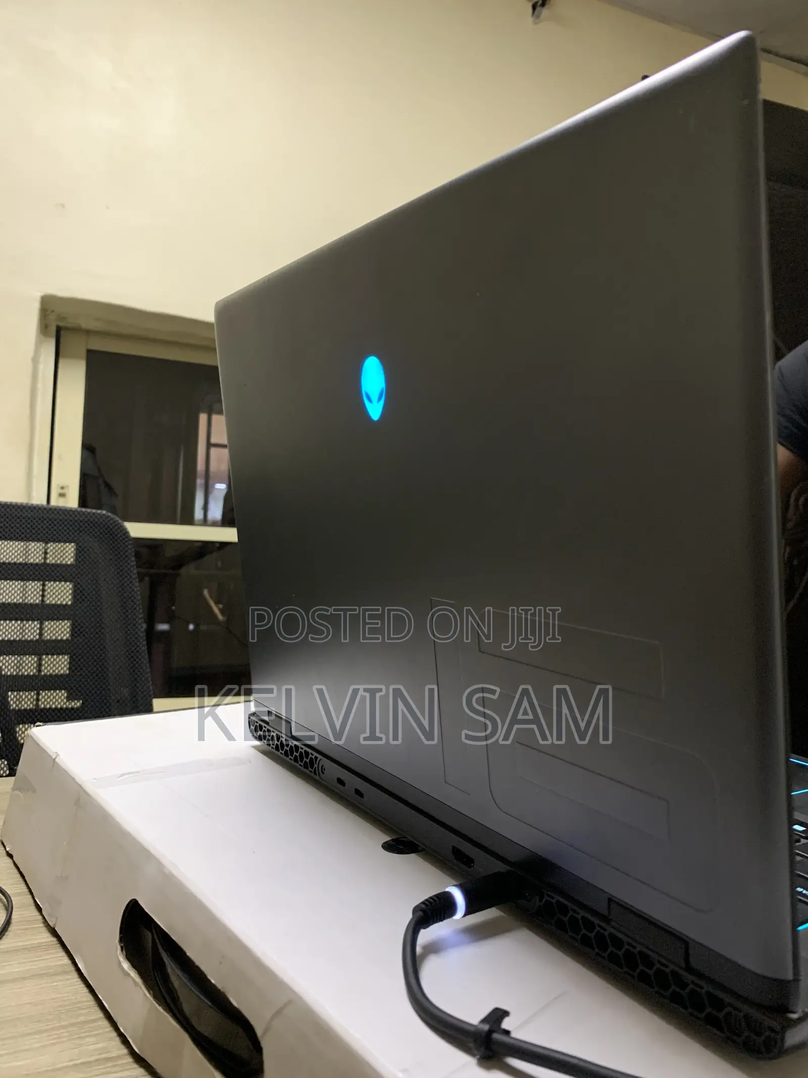 Laptop Alienware M16 R2 32GB Intel Core Ultra 9 SSD 1T