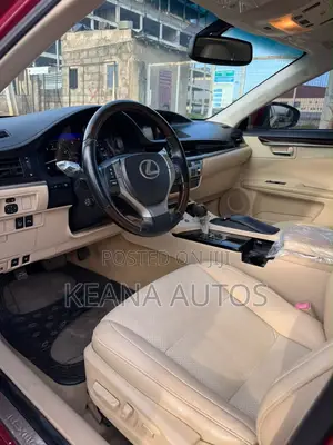 Lexus ES 350 FWD 2015