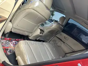 Toyota Venza Limited 4dr Wagon AWD (3.5L 6cyl 6A) 2014 Red