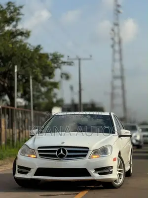 Mercedes-Benz C300 2013 White