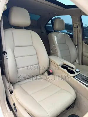 Mercedes-Benz C300 2013 White