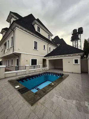 7bdrm Duplex in Karsana for sale