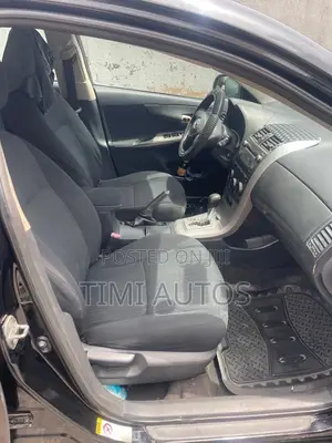 Toyota Corolla 2010 Black