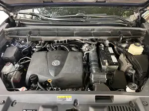 Toyota Highlander XSE 2021 Blue