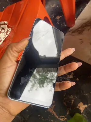 Itel P40 64 GB Blue
