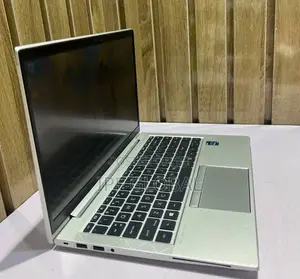 Laptop HP EliteBook 840 G8 16GB Intel Core i7 SSD 512GB