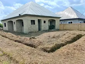 2bdrm Bungalow in Uyo for sale