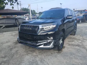 Toyota Land Cruiser Prado 2023 Black