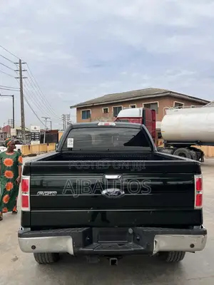 Ford F-150 XLT 4dr SuperCab 8 ft. LB (5.0L 8cyl 6A) 2014 Green