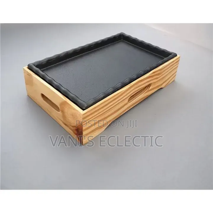 Rectangular Cast Iron Sizzler With Wooden Stand