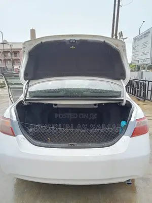 Toyota Camry LE 4dr Sedan (2.4L 4cyl 5A) 2008 White