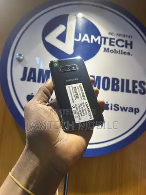 Samsung Galaxy S10e 128 GB Blue