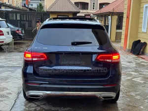Mercedes-Benz GLC-Class 2017 Black