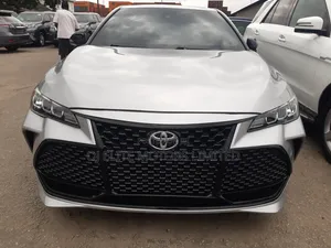 Toyota Avalon 2023 Silver