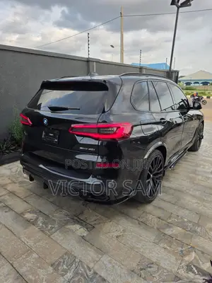 BMW X5 xDrive40i AWD 2020 Black