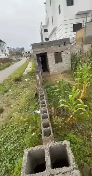 1000 SQM of Residential Land 4 Sale at Guzape Main Abuja, Nigeria.