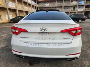 Hyundai Sonata Limited Sedan FWD (2.4L 4cyl 6A) 2016 White