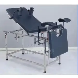 High Quality Gynecological Examination Table / Delivery Bed