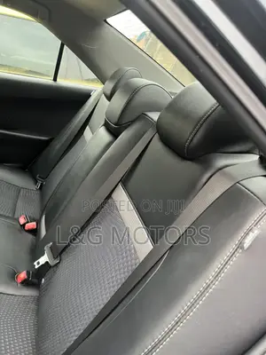 Toyota Camry SE 4dr Sedan (2.5L 4cyl 6A) 2012 Black