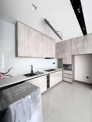 2bdrm Apartment in Admiralty Way Lekki for rent