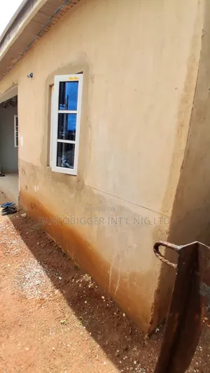 2bdrm Room & Parlour in Galadimawa Village for rent