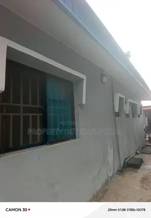 3bdrm Bungalow in Magodo Shangisha for sale
