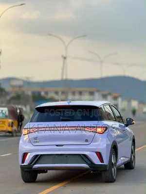 BYD Qin L DM-i 2025