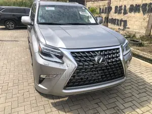 Lexus GX 2023 Silver