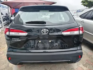 Toyota Corolla Cross 2025 Black
