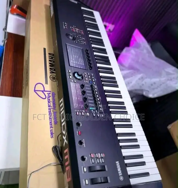 Modx M8 Yamaha Keyboard