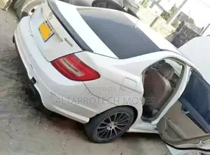 Mercedes-Benz C300 2013 White