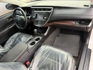 Toyota Avalon 2014 White